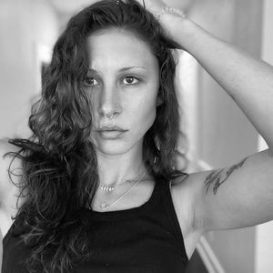 Meet your Posher, Abby